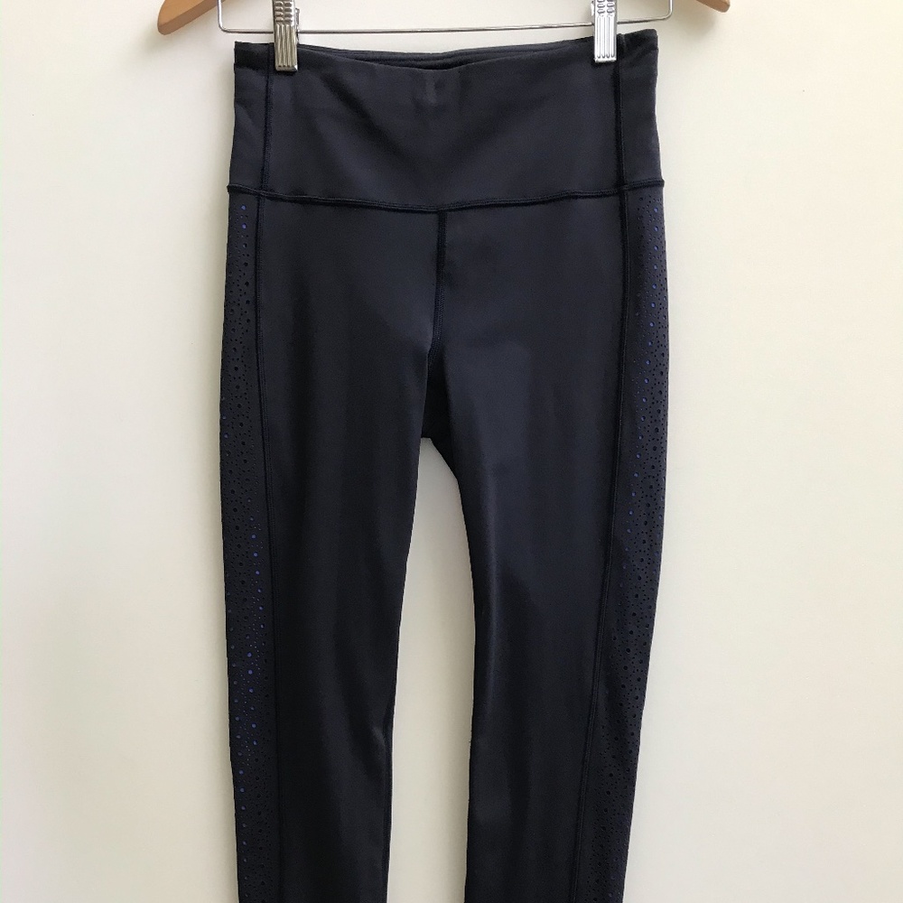 Navy Lululemon Legging